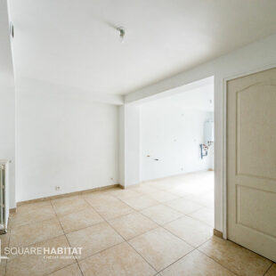 Maison de ville entièrement rénovée – 3/4 chambres +  bureau – Jardin – DPE C