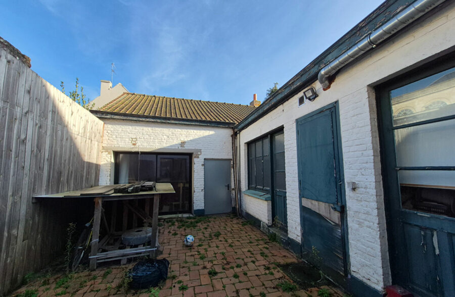 Immeuble de 242 m² au coeur de la place : un lieu à fort potentiel pour votre activité ou votre investissement