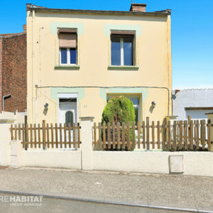 Maison Avion 5 pièce(s) 99 m2 , 3 chambres , jardin  , combles aménagés.