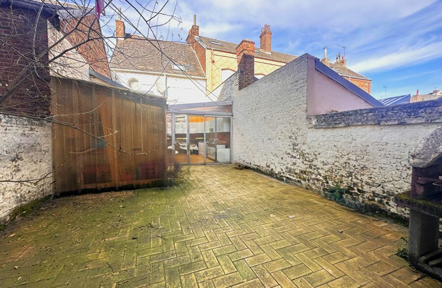 Maison de ville 3 chambres à rénover