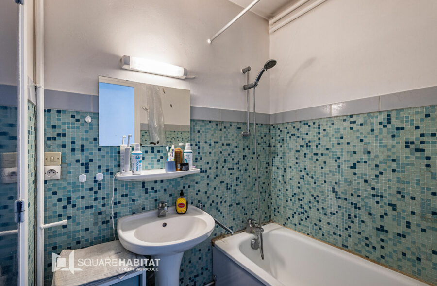 TYPE 2 AVEC PARKING ET CAVE VENDU LOUE – JEAN BAPTISTE LEBAS