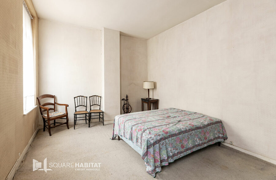 EXCLUSIVITE: WAZEMMES / GAMBETTA : Maison 1930 4/5 chambres jardin et cave