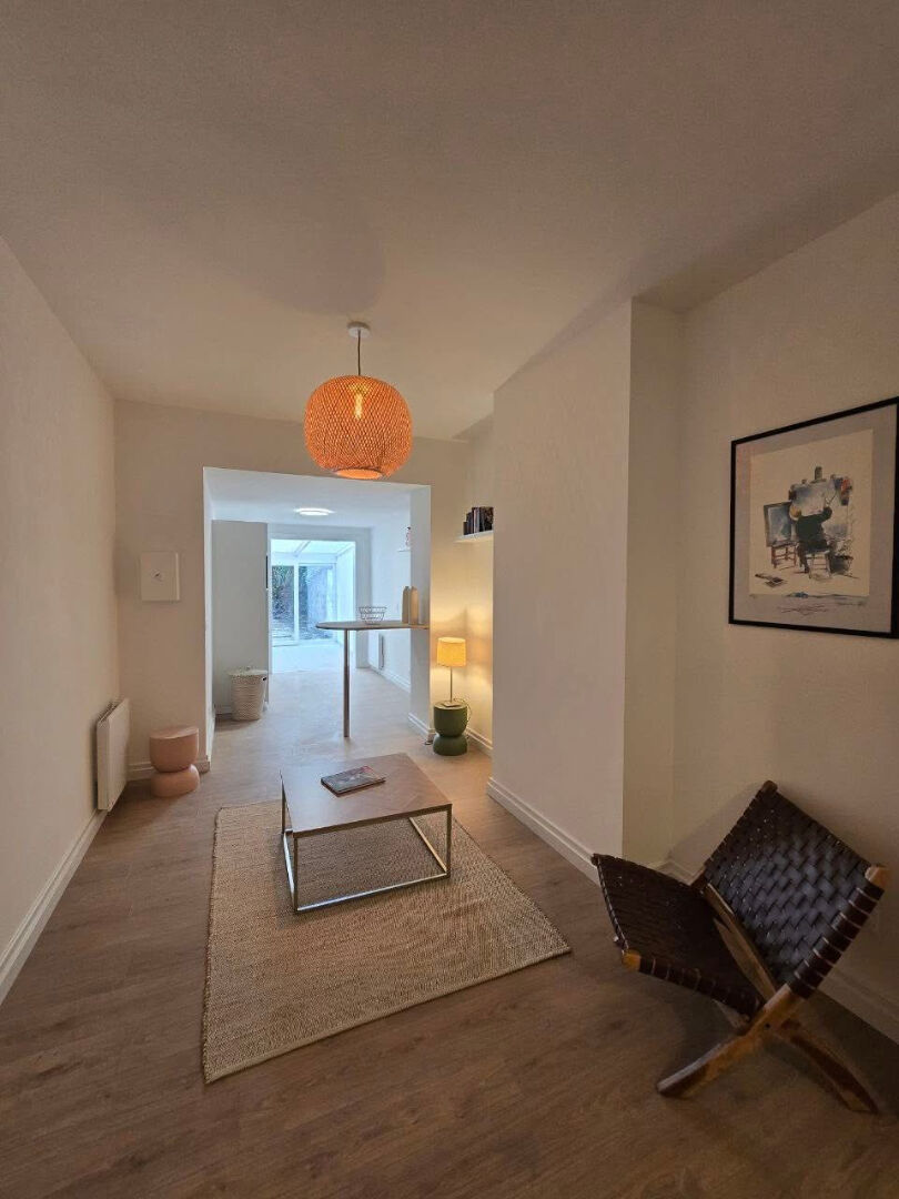 QUARTIER VAUBAN AGREABLE TYPE 2 AVEC JARDIN ET CAVE