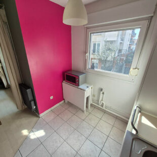LILLE WAZEMMES – GAMBETTA : Type 1 de 23m² avec balcon et parking