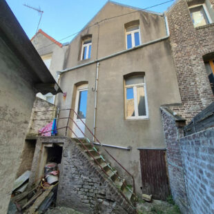Berck-plage , maison à rénover dans sa totalité à 100M de la mer !! &nbsp;Sous offre&nbsp;