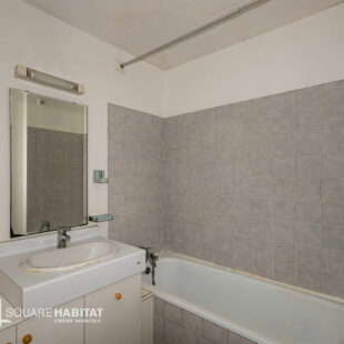 LILLE REPUBLIQUE / HYPERCENTRE : APPARTEMENT T2 DE 49M² AVEC TERRASSE ET BOX PRIVATIF