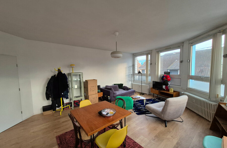 Appartement T3 avec cave, garage et parking privatif en centre ville