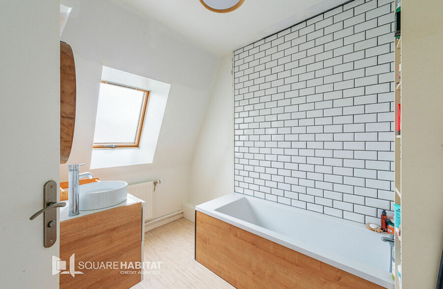 Maison de 2013 semi individuelle sans travaux !