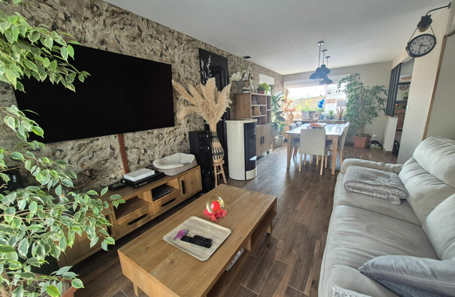 Maison Cauchy A La Tour 8 pièce(s) 110 m2