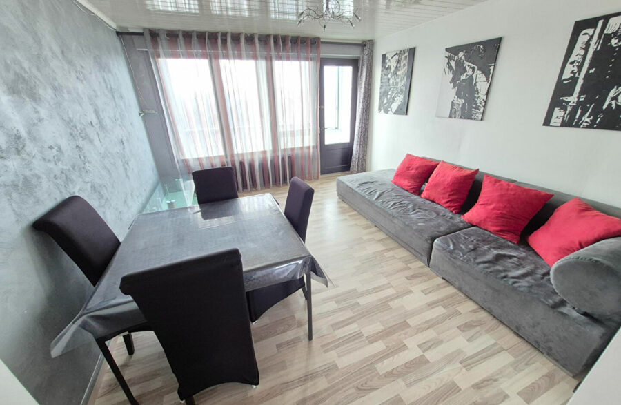 Berck Plage , appartement 2 chambres , 2nd étage, vue latérale mer , EXPO Sud  !!