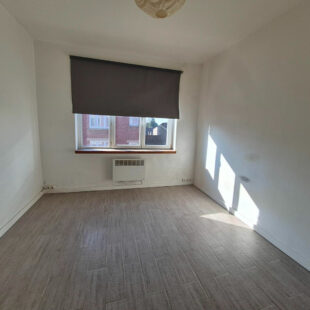 Métro Lomme Bourg : T2 de 44m2 lumineux et rénové