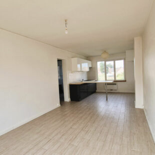 Métro Lomme Bourg : T2 de 44m2 lumineux et rénové