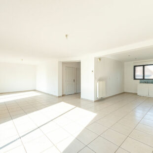 PAVILLON SEMI PLAIN INDIVIDUEL DE 146 M²