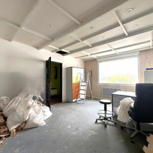 Immeuble avec Local Commercial et Duplex – Caudry