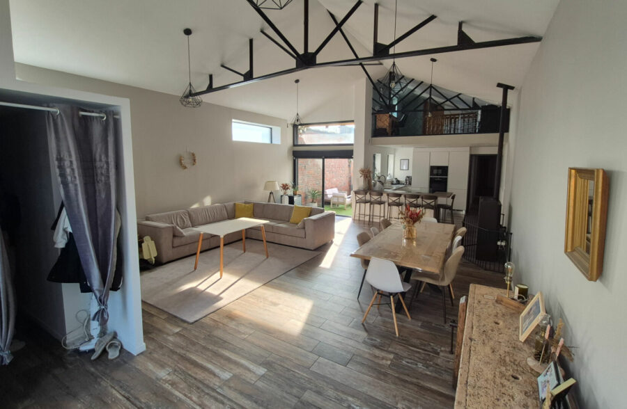 Loft individuel 5 pièces, 3 terrasses et garage 2 V.