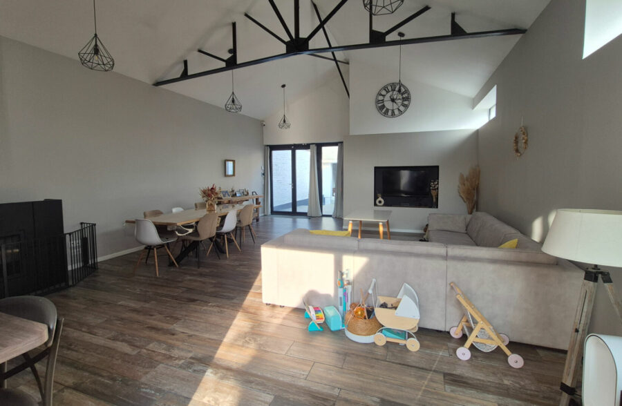 Loft individuel 5 pièces, 3 terrasses et garage 2 V.