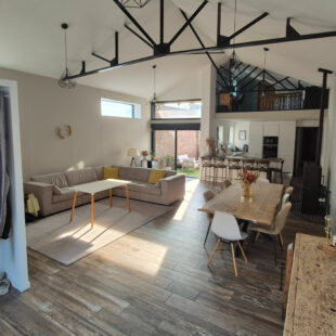 Loft individuel 5 pièces, 3 terrasses et garage 2 V.