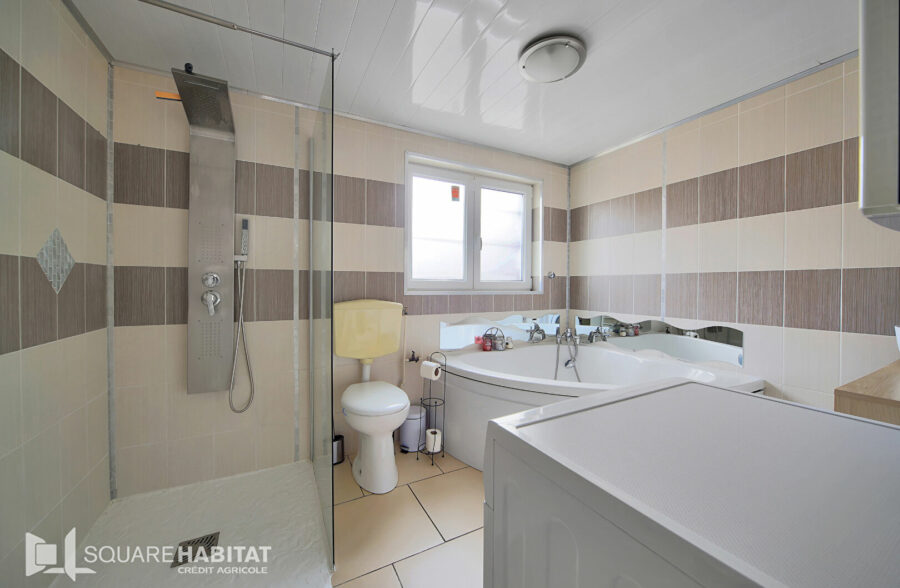 Maison à MERICOURT 2 chambres, jardin