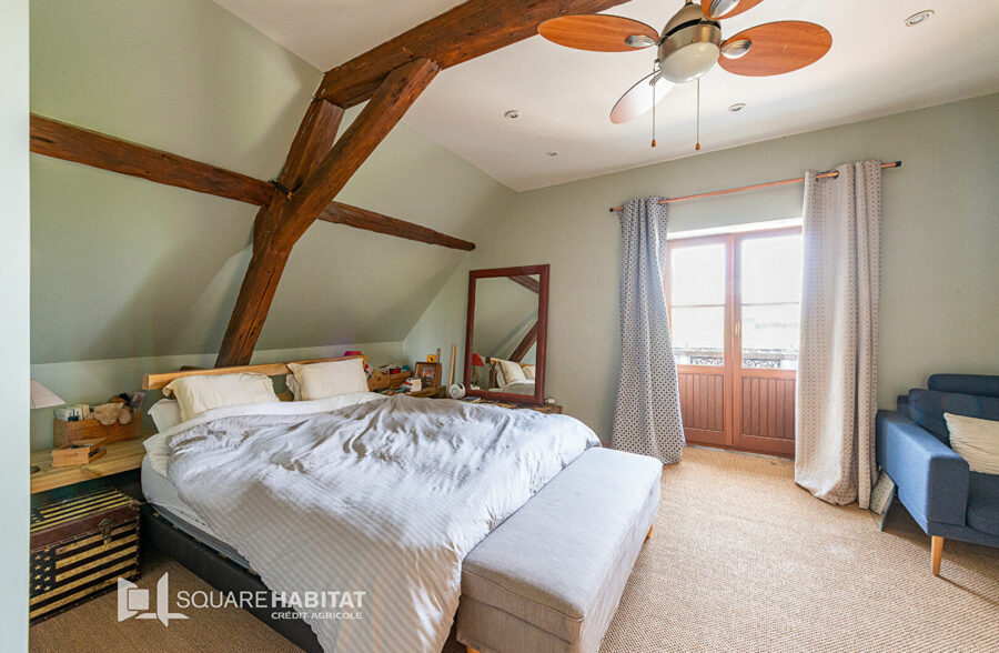 Maison Bousignies 10 pièce(s) 305m2