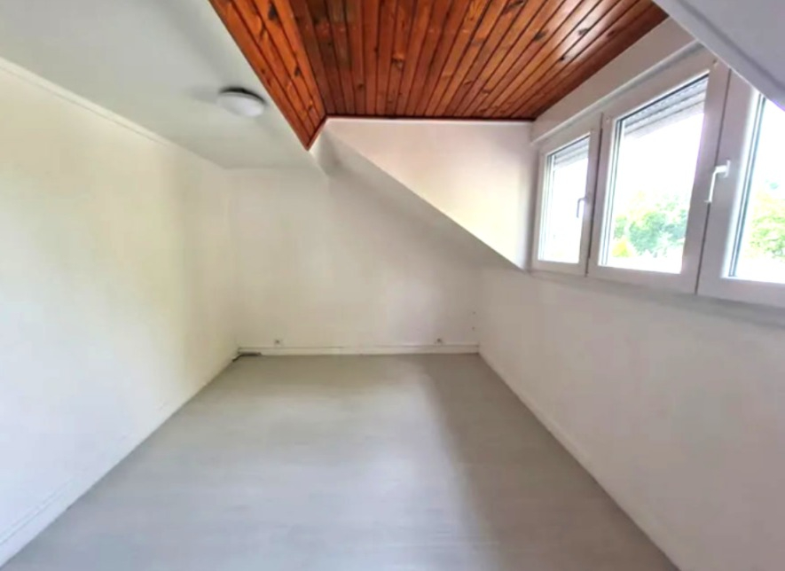 Maison Bohain-en-vermandois 3 pièce(s) 70 m2