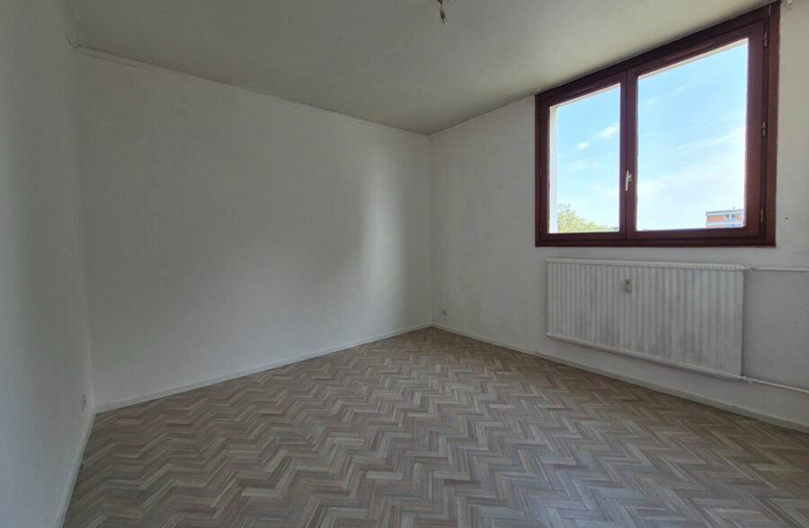 Appartement  3 pièces 70.02 m2 avec loggia &nbsp;Sous compromis&nbsp;