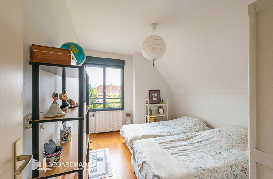 MAISON SEMI PLAIN PIED INDIVIDUELLE 5 CHAMBRES &nbsp;Sous offre&nbsp;