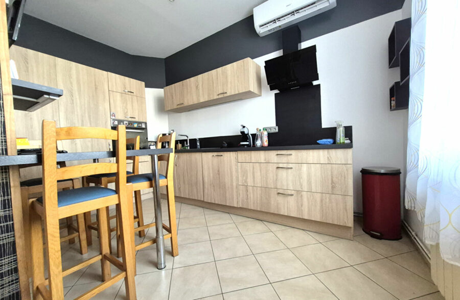 Maison Beauvois En Cambresis 7 pièce(s) 178 m2