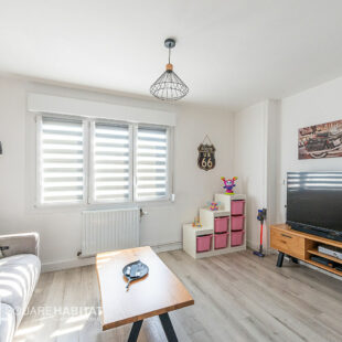 Charmante maison semi individuelle lumineuse