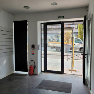 LENS CENTRE LOCAL DE +/-37m²