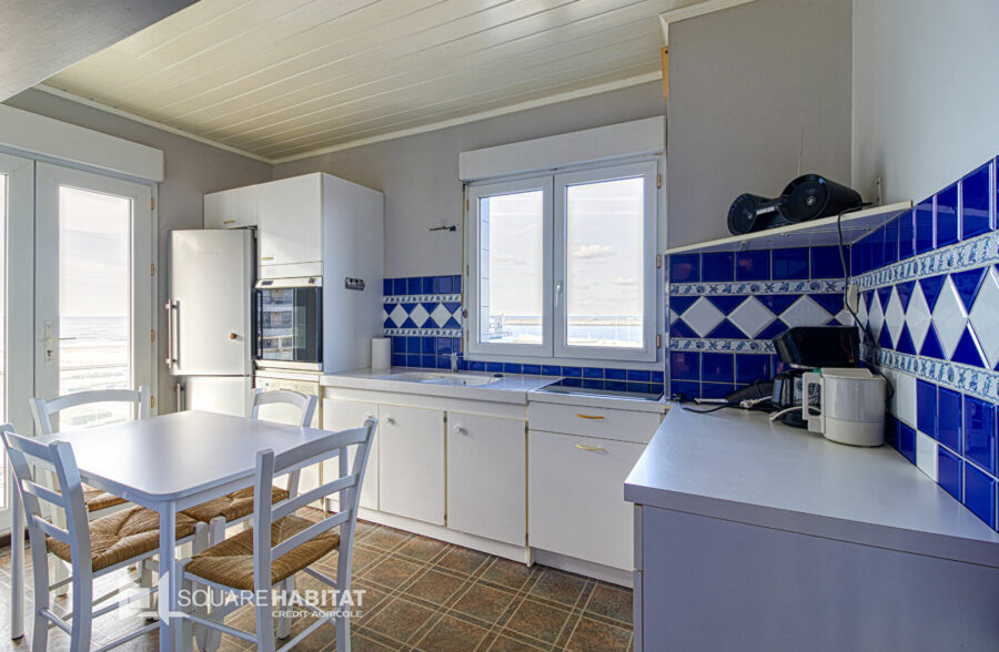 CALAIS – PLAGE VUE MER