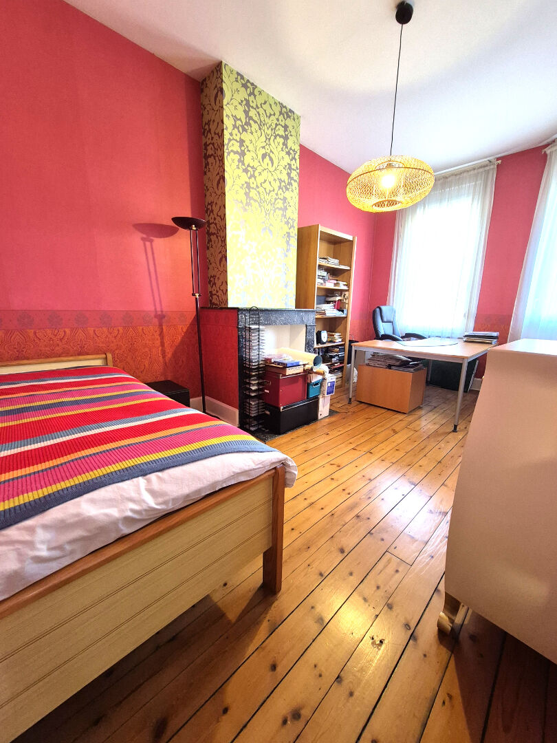 Maison bourgeoise Cambrai 10 pièce(s) 223 m2