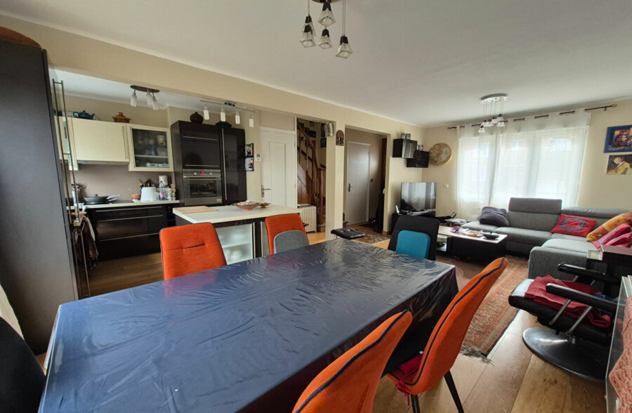 LOOS – CENTRE VILLE – MAISON – 3 CHAMBRES – GARAGE – JARDIN