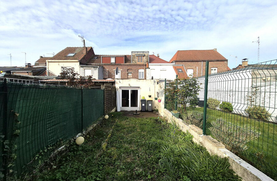 Halluin Centre – Maison – 2 chambres + bureau – Jardin