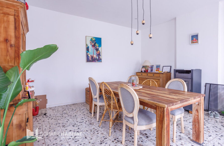 Maison individuelle 3 chambres, grange, jardin et garage