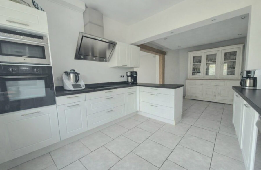 Maison semi individuelle 2 Chambres + Double garage