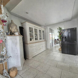 Maison semi individuelle 2 Chambres + Double garage