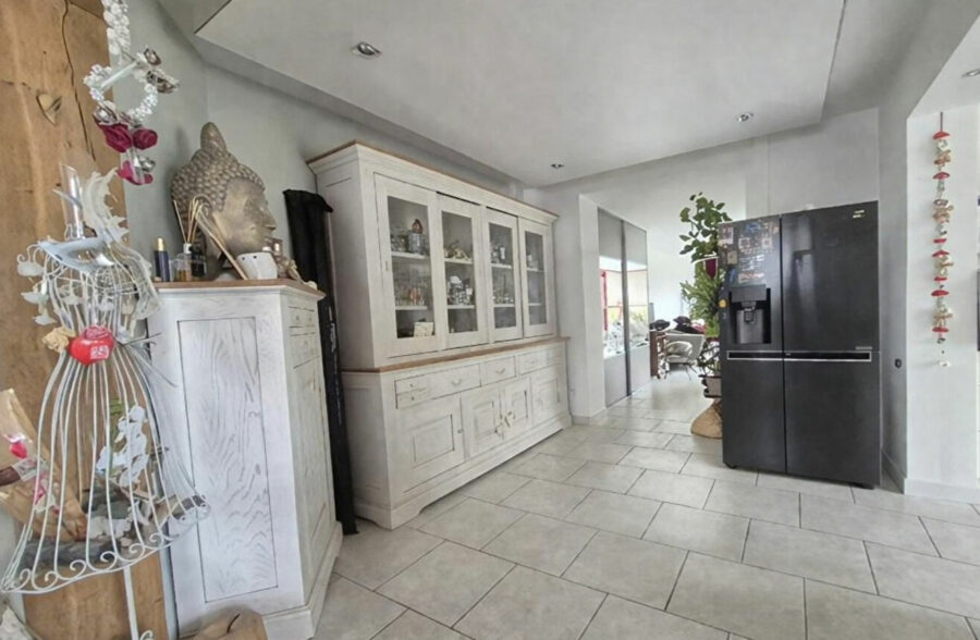 Maison semi individuelle 2 Chambres + Double garage