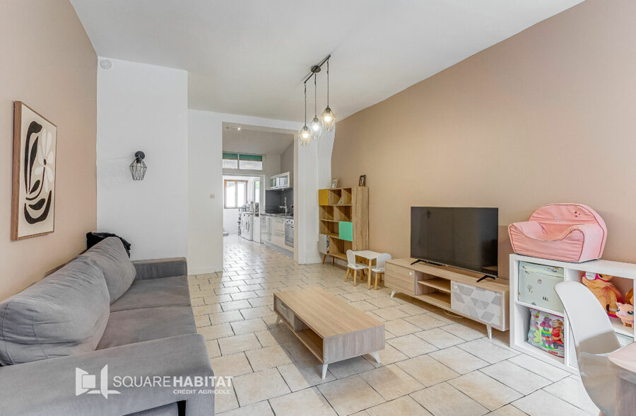 Maison de vile 4 chambres avec jardin