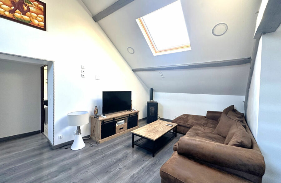 Immeuble de rapport hyper-centre Caudry – Rentabilité 10,8 %