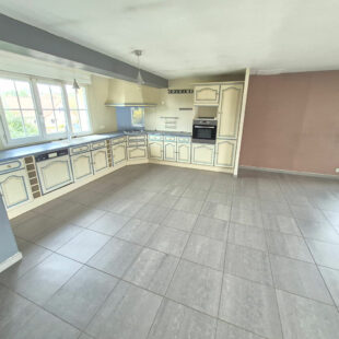 Maison  8 pièce(s) 120 m2