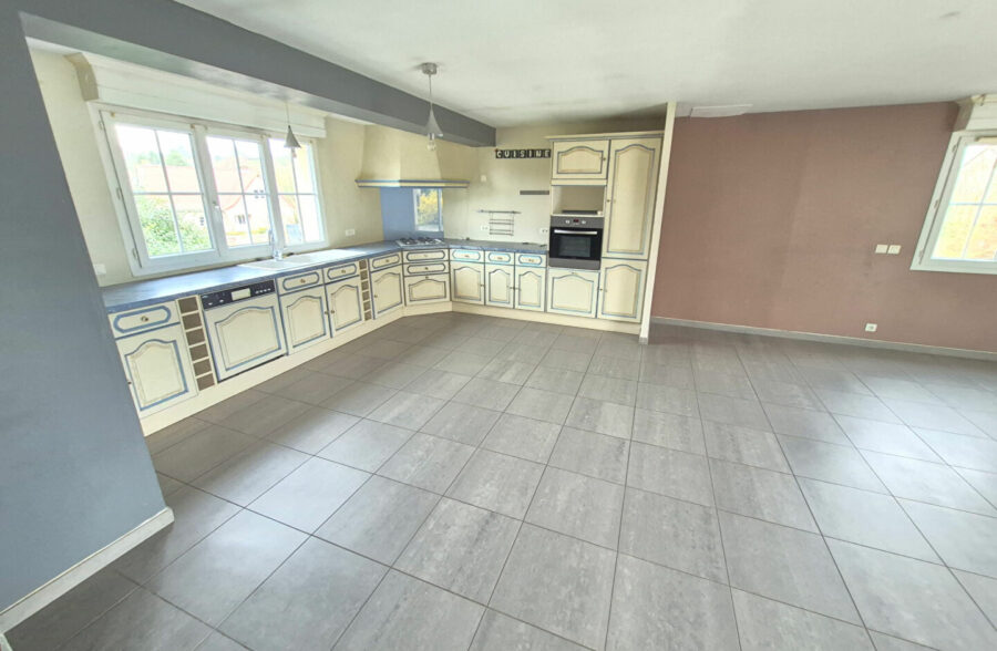 Maison  8 pièce(s) 120 m2