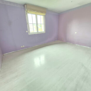 Maison  8 pièce(s) 120 m2