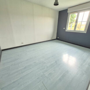 Maison  8 pièce(s) 120 m2