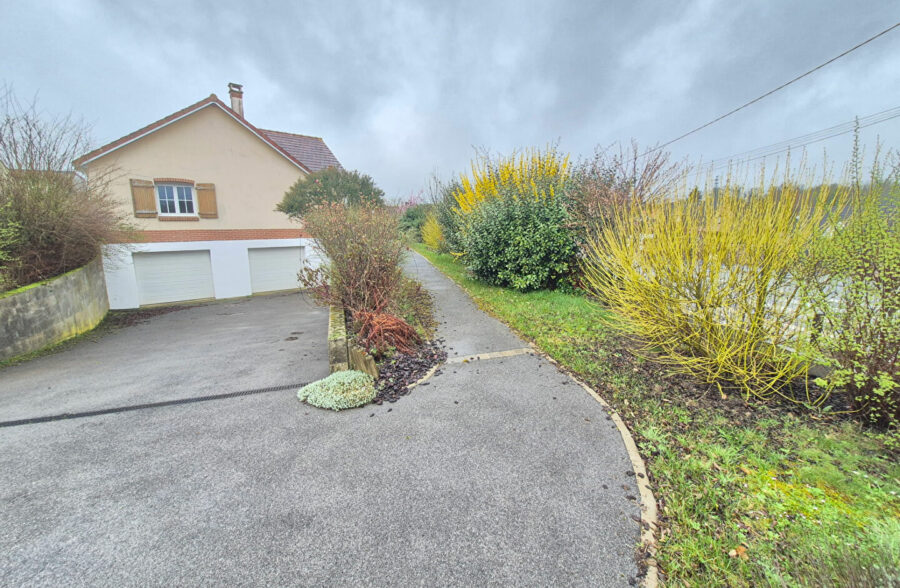 Maison  8 pièce(s) 120 m2