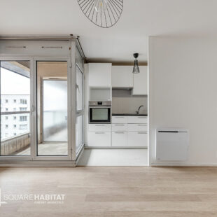 APPARTEMENT 2 PIECES RUE DE LA DIGUE  AVEC BALCON ET PARKING