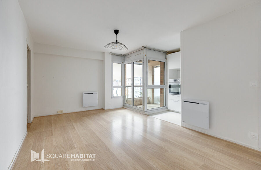 APPARTEMENT 2 PIECES RUE DE LA DIGUE  AVEC BALCON ET PARKING