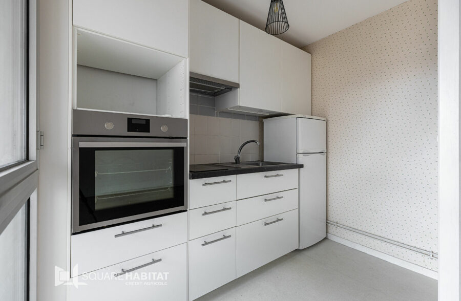 APPARTEMENT 2 PIECES RUE DE LA DIGUE  AVEC BALCON ET PARKING