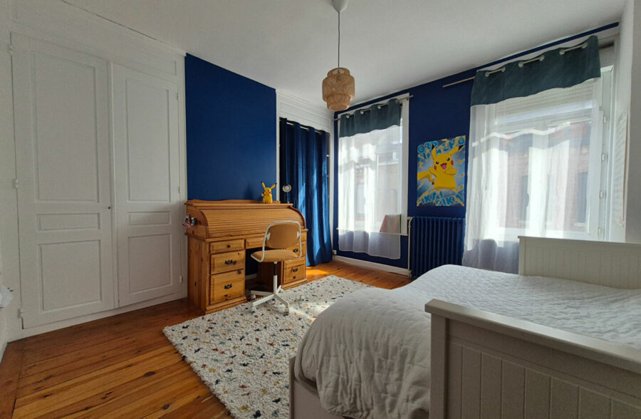 BOURGEOISE env 150 m² hab, 4 chambres, jardin