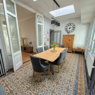 BOURGEOISE env 150 m² hab, 4 chambres, jardin