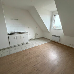 CALAIS – CENTRE VILLE -PROCHE DE LA GARE